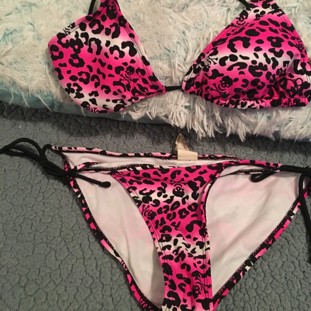 Pink skull Leopard print 2 piece swtim suit